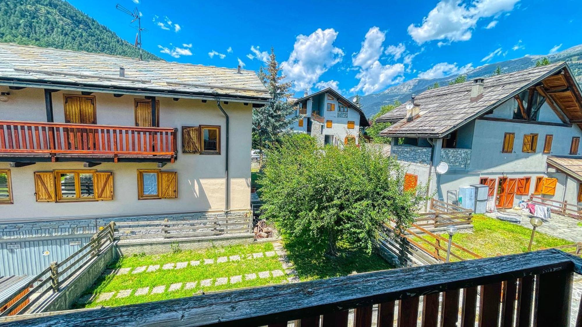 Appartamento Bellavista - Affitti Brevi Italia Oulx Bagian luar foto
