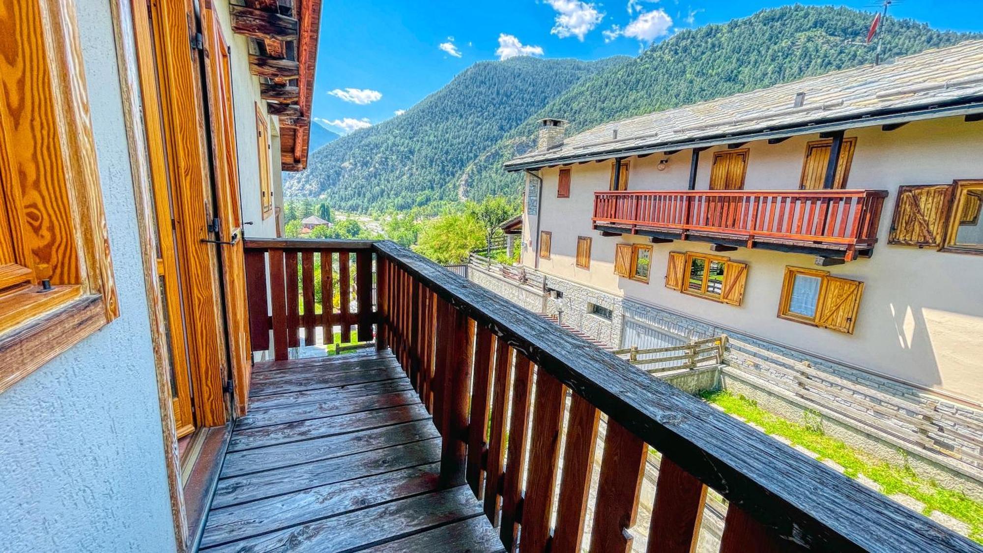 Appartamento Bellavista - Affitti Brevi Italia Oulx Bagian luar foto